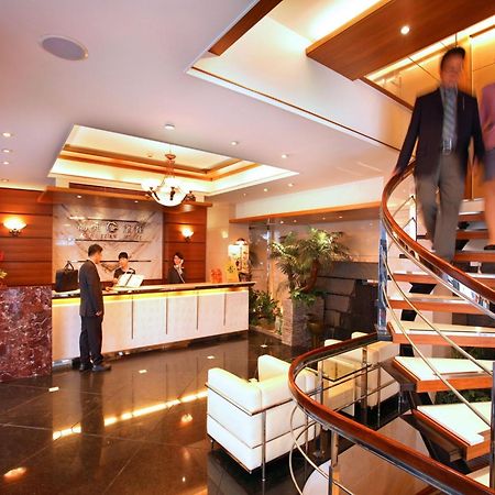 Kao Yuan Hotel - Zhong Shan Taichung Luaran gambar